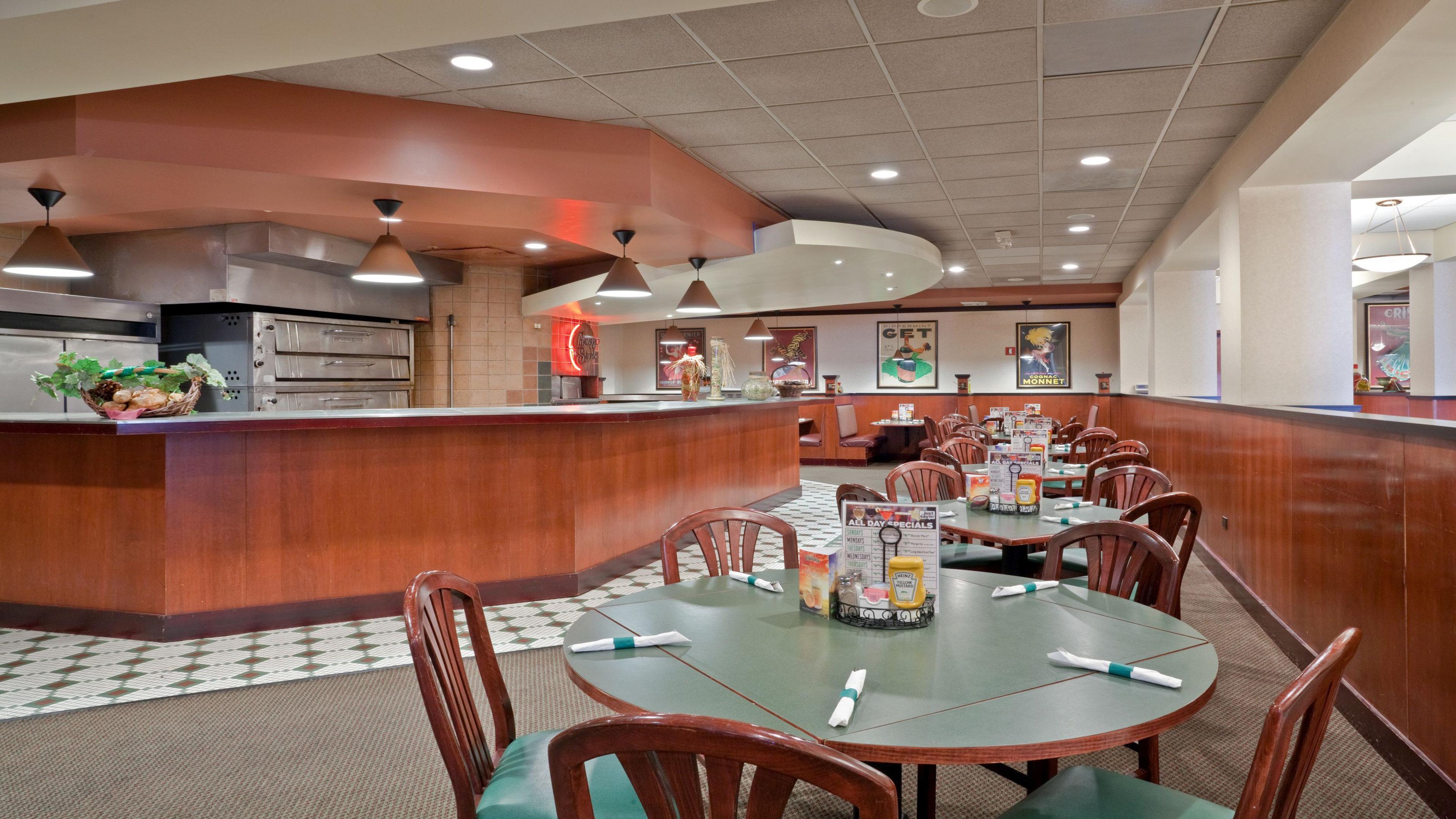 Holiday Inn Hotel & Suites Overland Park-West By Ihg Εξωτερικό φωτογραφία